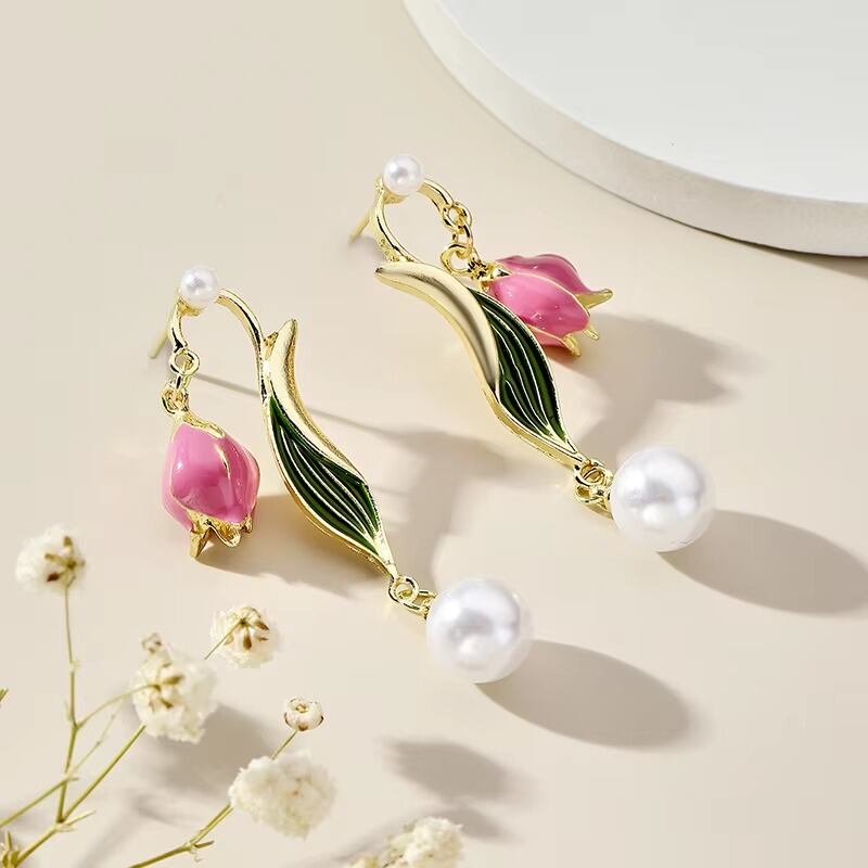 Hd0dd2365a7c44772aea3aa33bbf3c28ej(1)